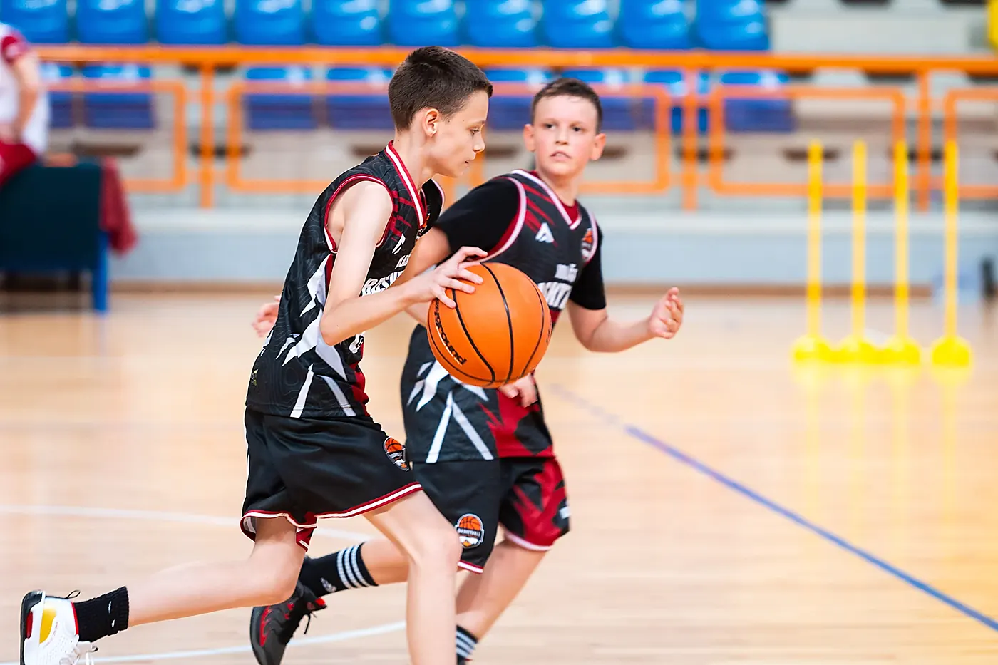 Live 5-on-5 game